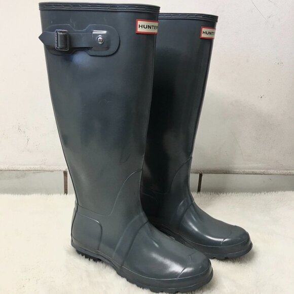 Hunter Shoes - Hunter Women's Gray Glossy Tall Rain Boots Size 8 / 39 EU